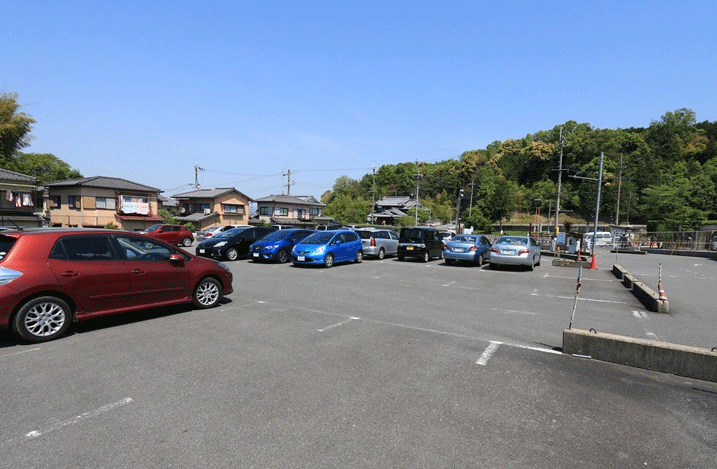 三室戸寺駐車場